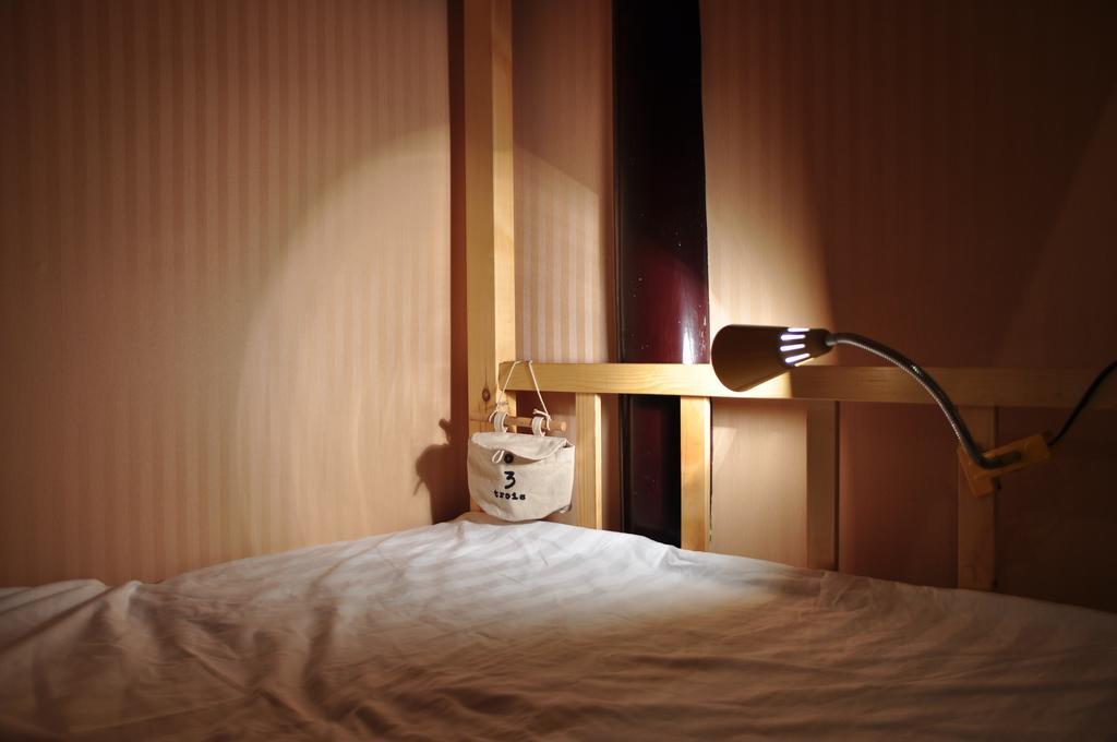 Snail Youth Hostel Huzhou Room photo